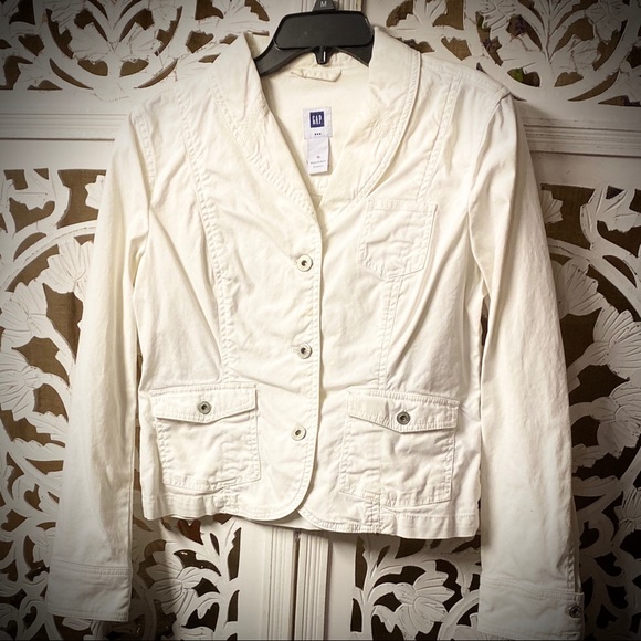 GAP Jackets & Blazers - Vintage GAP White Denim Jacket Woman’s Size 10